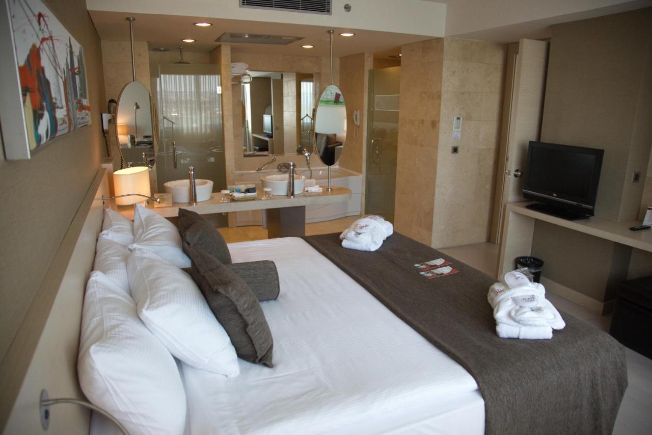 Cpankara Hotel Экстерьер фото A room at the hotel