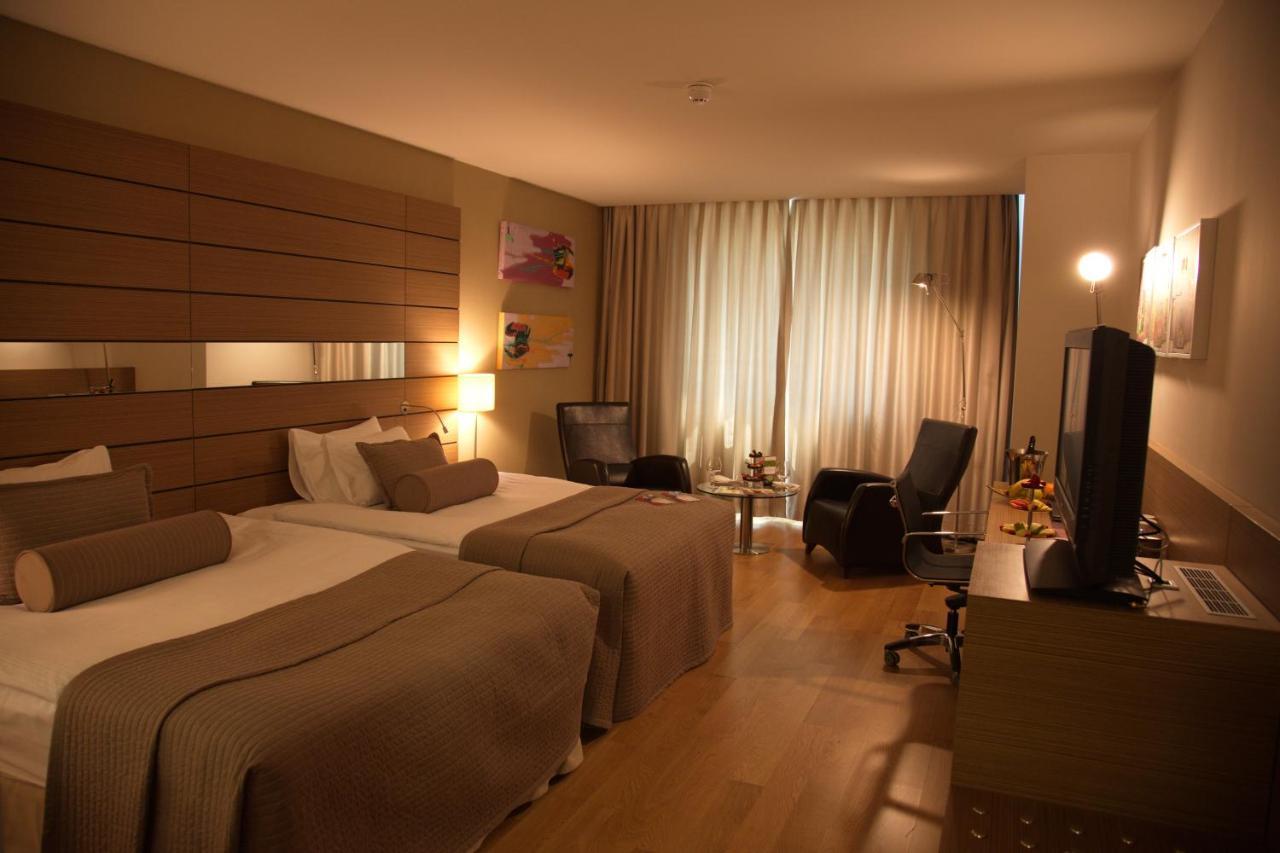 Cpankara Hotel Экстерьер фото A room at the hotel