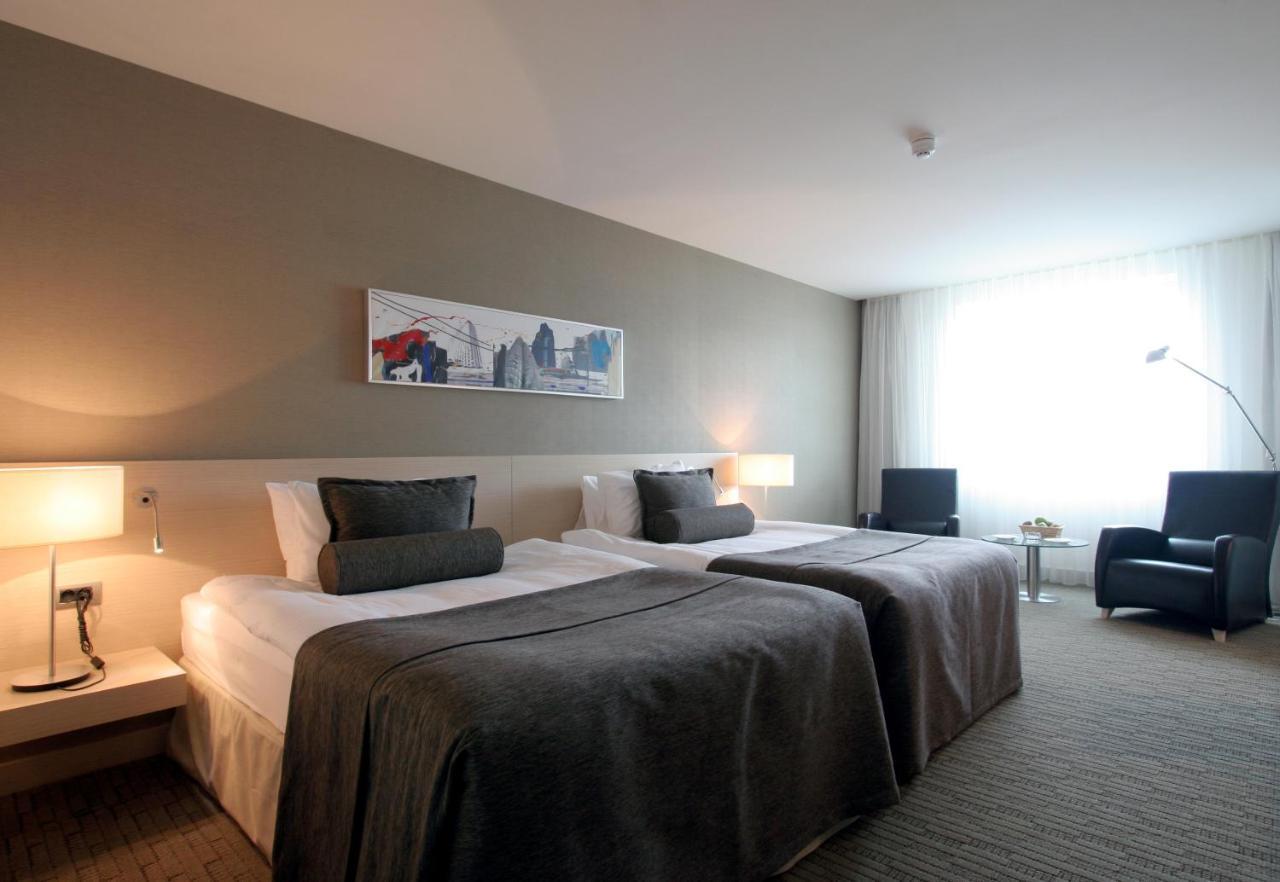 Cpankara Hotel Экстерьер фото A room at the hotel